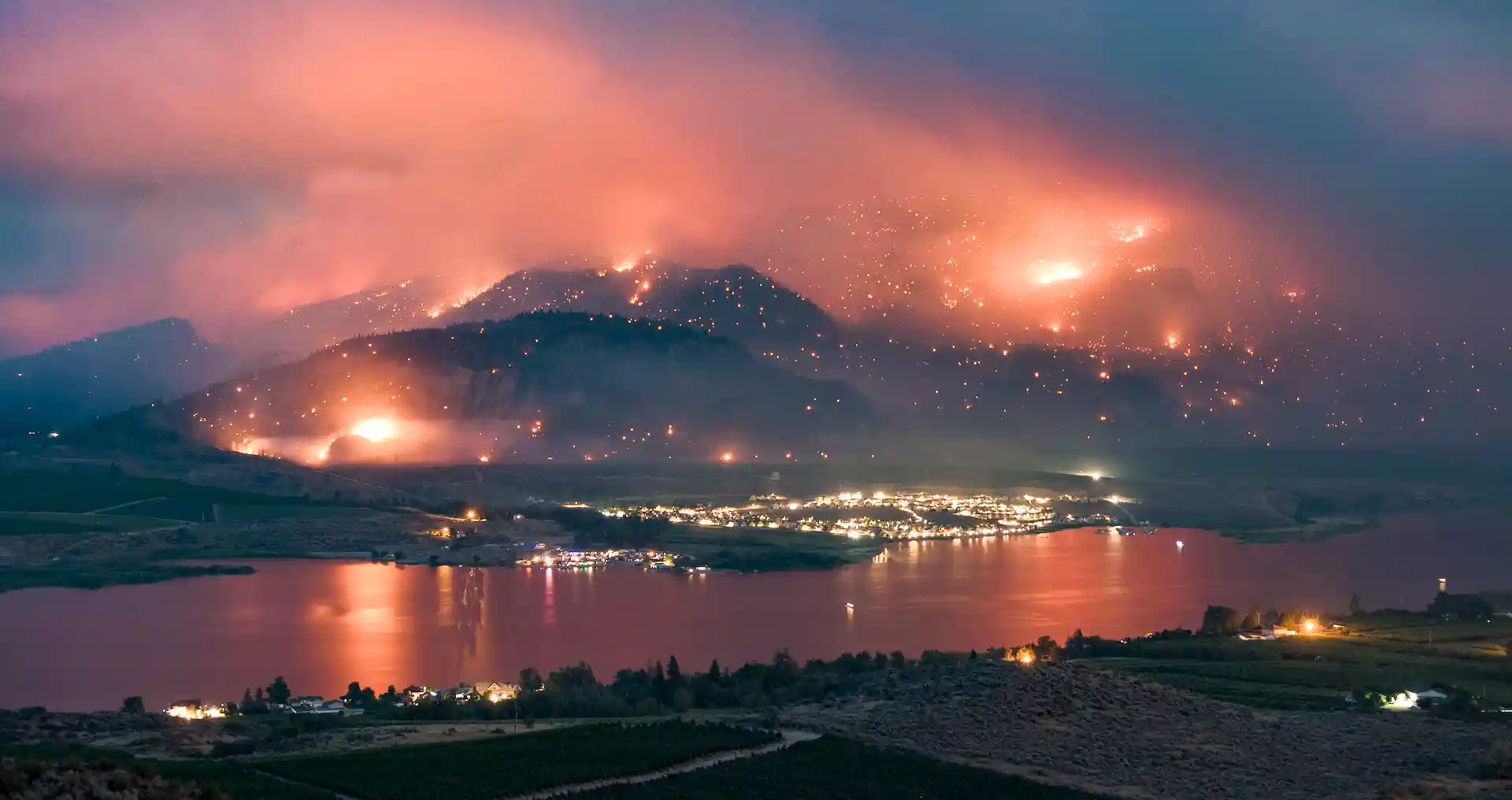 A água potável do Canadá pode permanecer em risco muito tempo depois que os incêndios florestais se extinguem